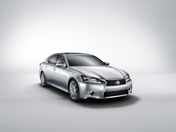 New Lexus GS Shows Off New Styling