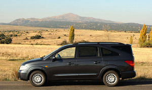 Ssangyong Rodius 270 ES