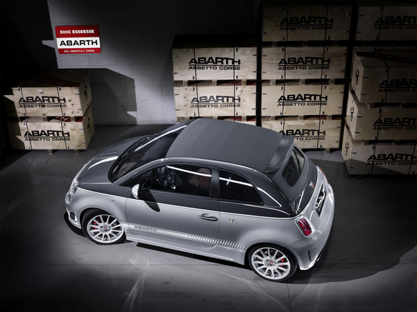 Abarth creates esseesse kits for the 500C and Punto Evo