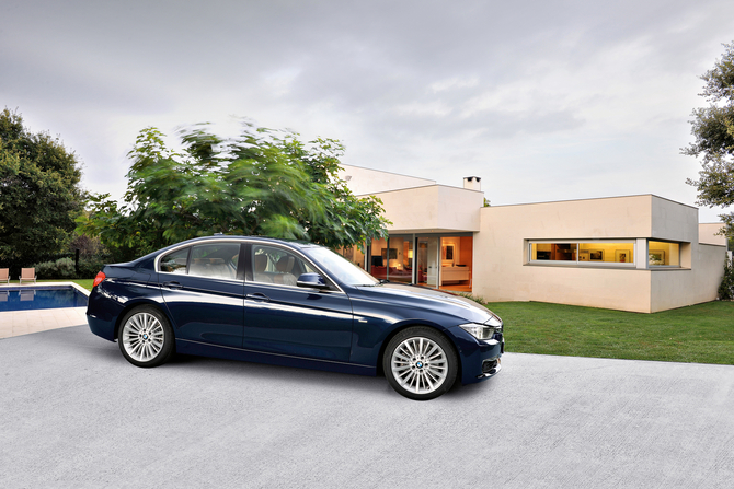 BMW 320d AT Luxury