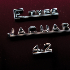 Jaguar E-Type 4.2 S1 OTS