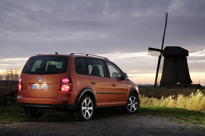 Volkswagen CrossTouran 2.0 TDI