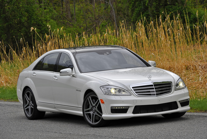 Mercedes-Benz S65 AMG Sedan