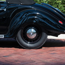 BMW 327 Sport Cabriolet