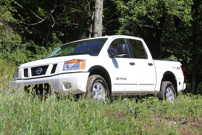 Nissan Titan King Cab SV 4X2 SWB