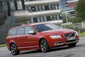 Volvo V70 D2 R-Design