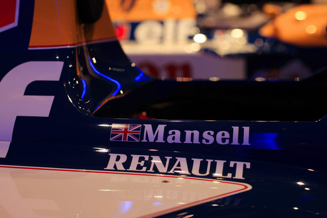 Renault and Williams back together in 2012