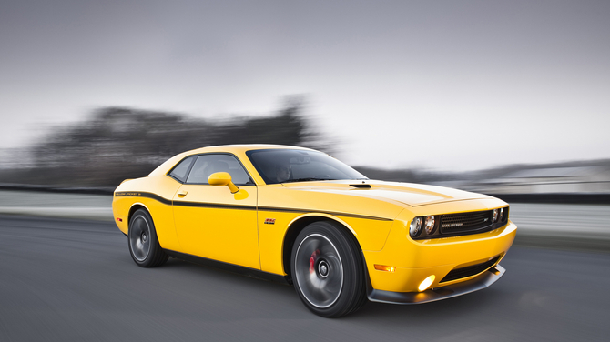 SRT Challenger SRT8 392 Yellow Jacket