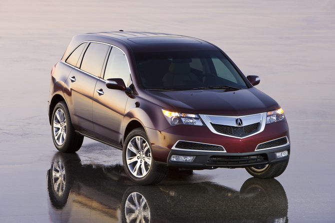 Acura MDX w/ Technology Package and Entertainment Package