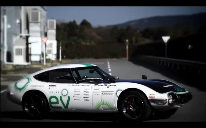 Toyota Creates All Electric, Solar-Powered 2000GT