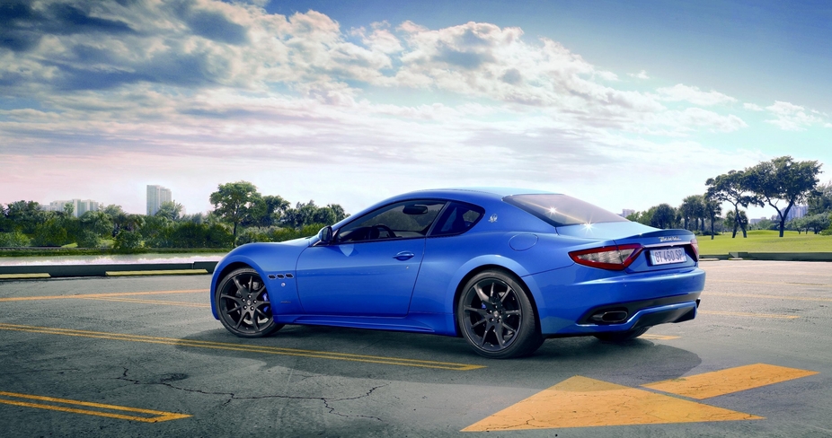 Maserati Granturismo Sport Debuts with New Style and 460hp, 4.7l V8