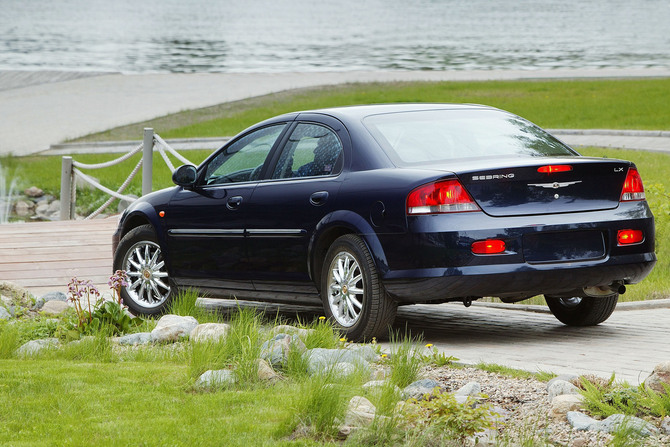 Chrysler Sebring Sedan