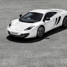 O McLaren 650S é baseado no MP4-12C