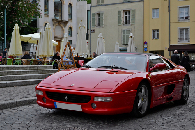 Ferrari F355 GTS