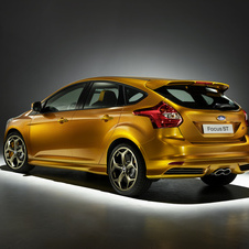 High-performance Focus ST to premiere in Paris