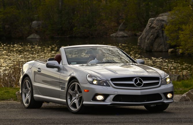 Mercedes-Benz SL 550