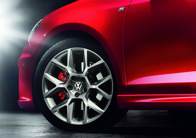 Volkswagen release 35th anniversary Golf GTI