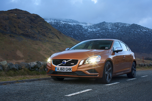 Volvo S60 2.0 T5 R-Design Premium