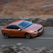 Volvo S60 2.4 D5 R-Design Premium