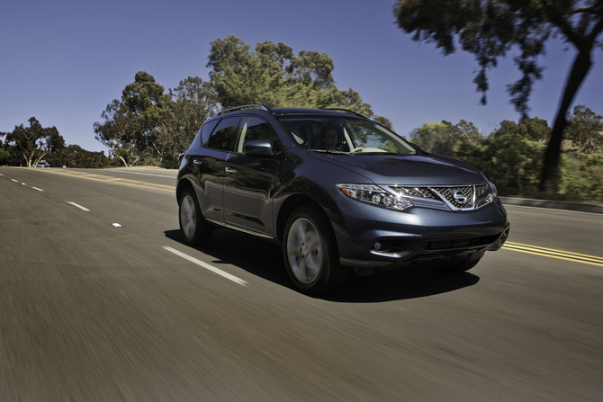 Nissan Murano LE FWD