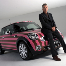 Paul Weller designs MINI for charity auction