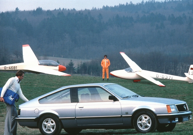 Opel Monza 2.5E Automatic