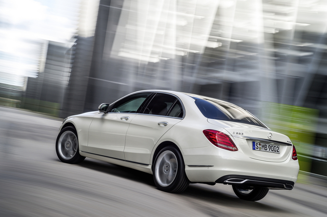 Mercedes-Benz C-Class 5