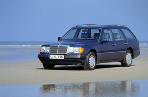 Mercedes-Benz 200 T AT