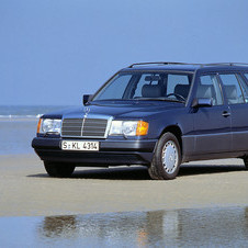 Mercedes-Benz 200 T AT