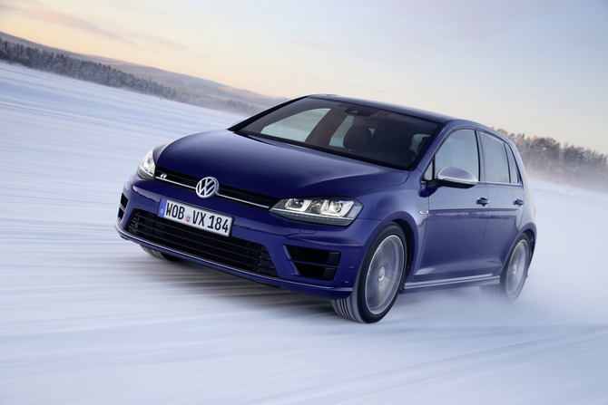 Volkswagen Golf R DSG