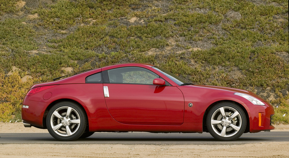 Nissan 350Z Coupé Automatic (US)