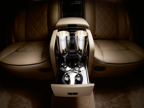 Rebirth on an automotive legend: The new Maybach Zeppelin