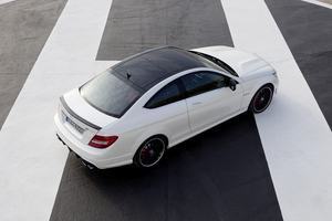 C63 AMG Coupé unveiled