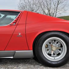 Lamborghini Miura P400S