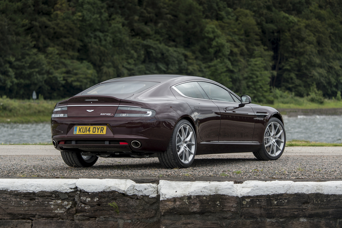 Aston Martin Rapide S