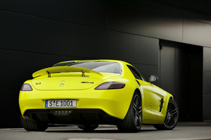 SLS AMG goes zero-emission