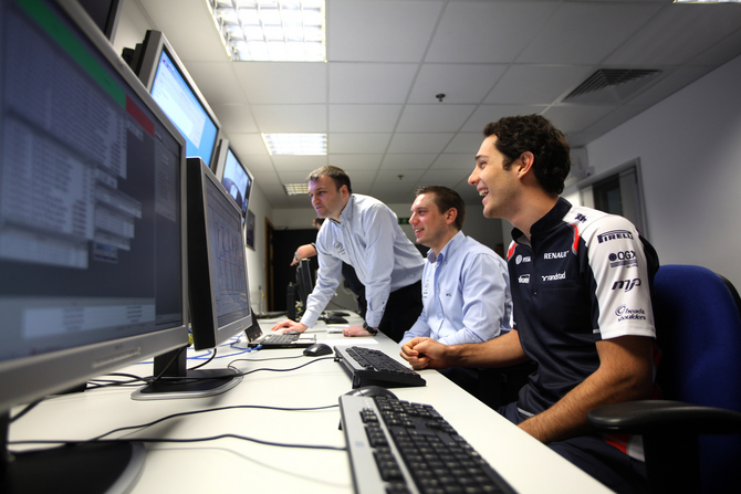 Bruno Senna Joins Williams for 2012 Season