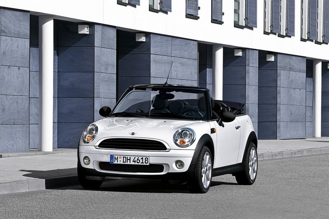 MINI (BMW) MINI One Convertible