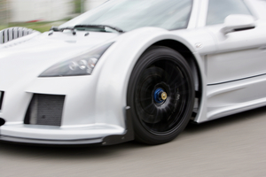 Gumpert Apollo Sport