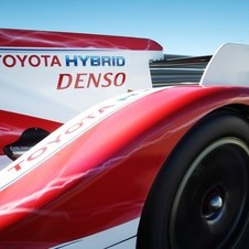 A Second Glance at the Toyota TS030 with Specs, More Pictures and In-Car Video