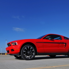 Ford Mustang V6 Premium Coupé