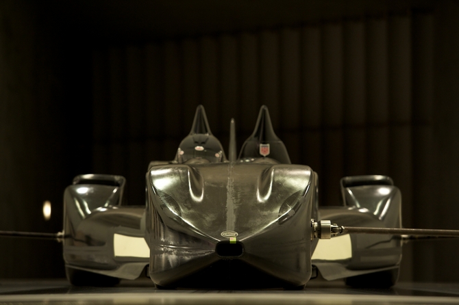 An early image of the Deltawing in the windtunnel