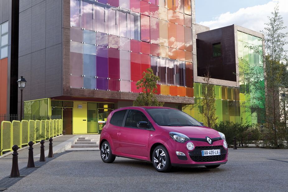 Third-Gen Twingo Brings Big Style to Small Package