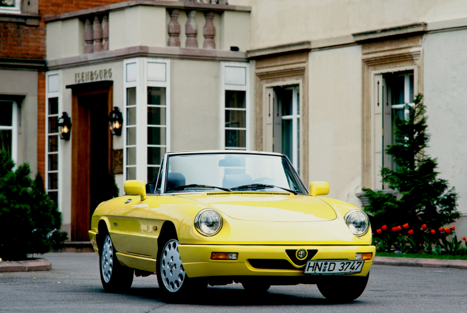 Alfa Romeo Spider 2.0