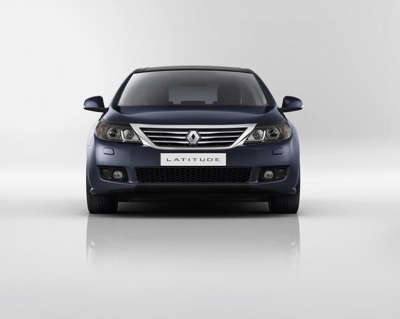 Renault shows first pictures of the Latitude