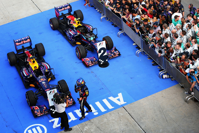 Não é de esperar que exista muita camaradagem entre Vettel e Webber nas próximas corridas