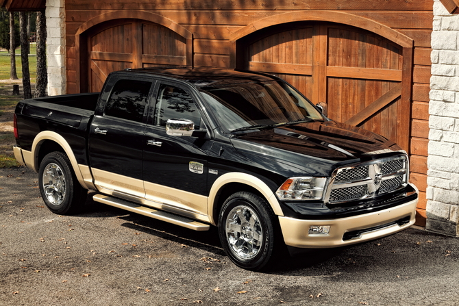 Dodge Ram 1500 Crew Cab 4X4 Laramie Longhorn Edition SWB