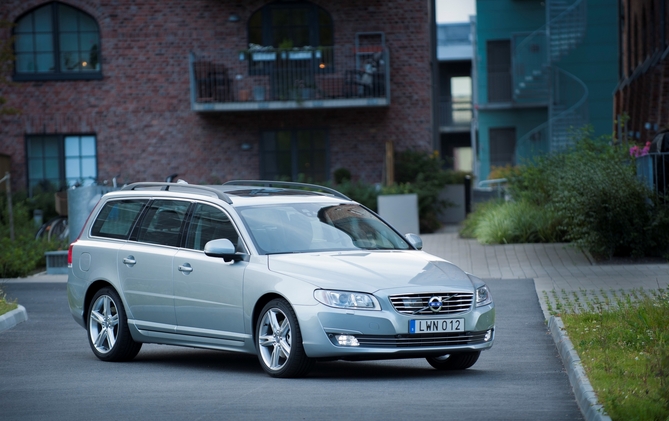 Volvo V70 D4 Summum Dynamic Geartronic