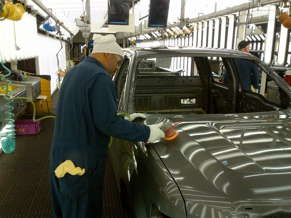 After the cars are scanned, the system tells inspectors where to look