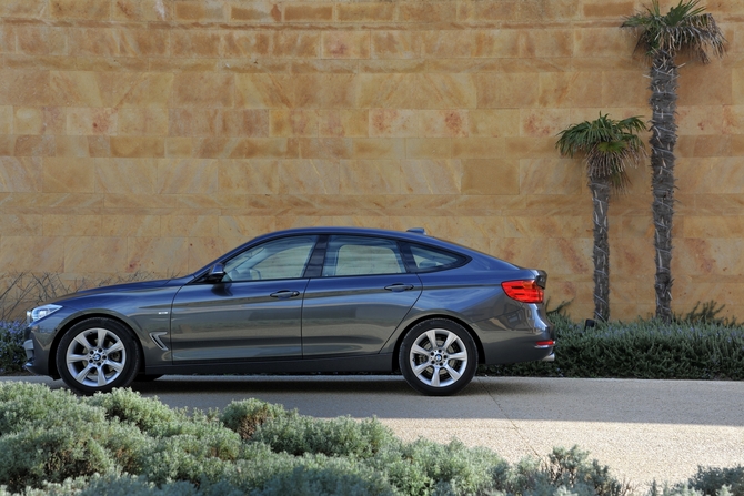 BMW 320i xDrive Gran Turismo